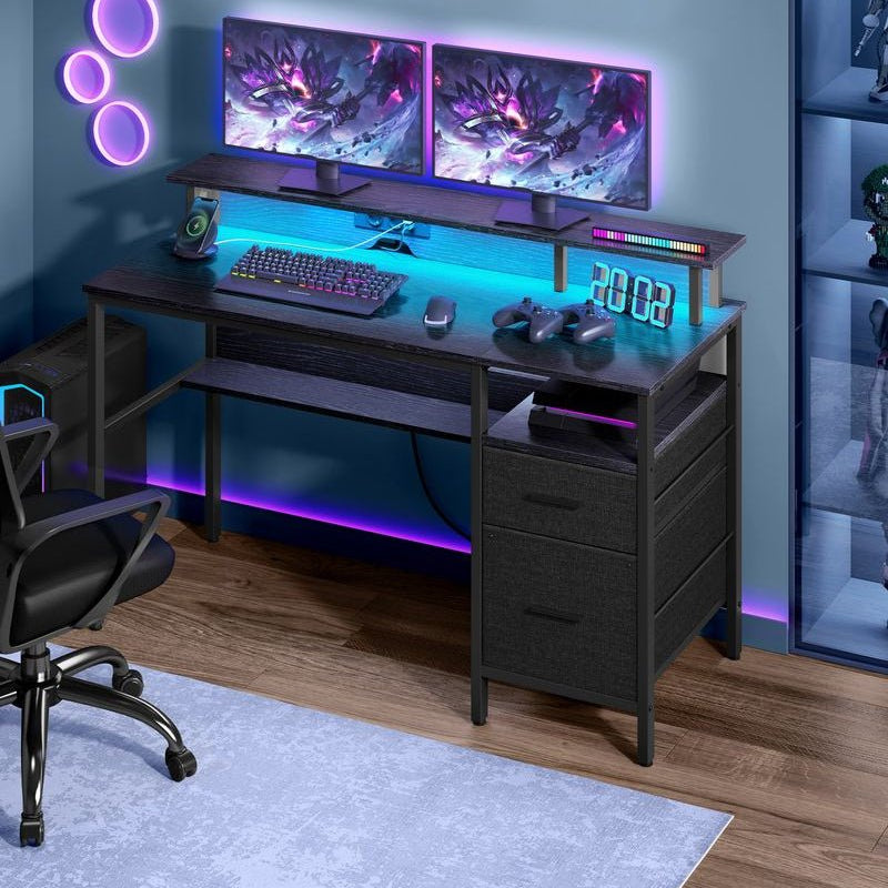 Bureau met LED - Verlichting - Computertafel met USB en Stopcontact - De Vries Meubels